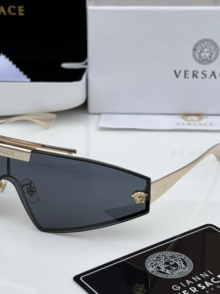 Versa_ce_8051_gold_black