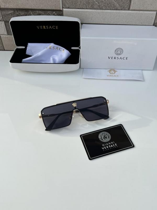 Versa_ce_2150_gold_black