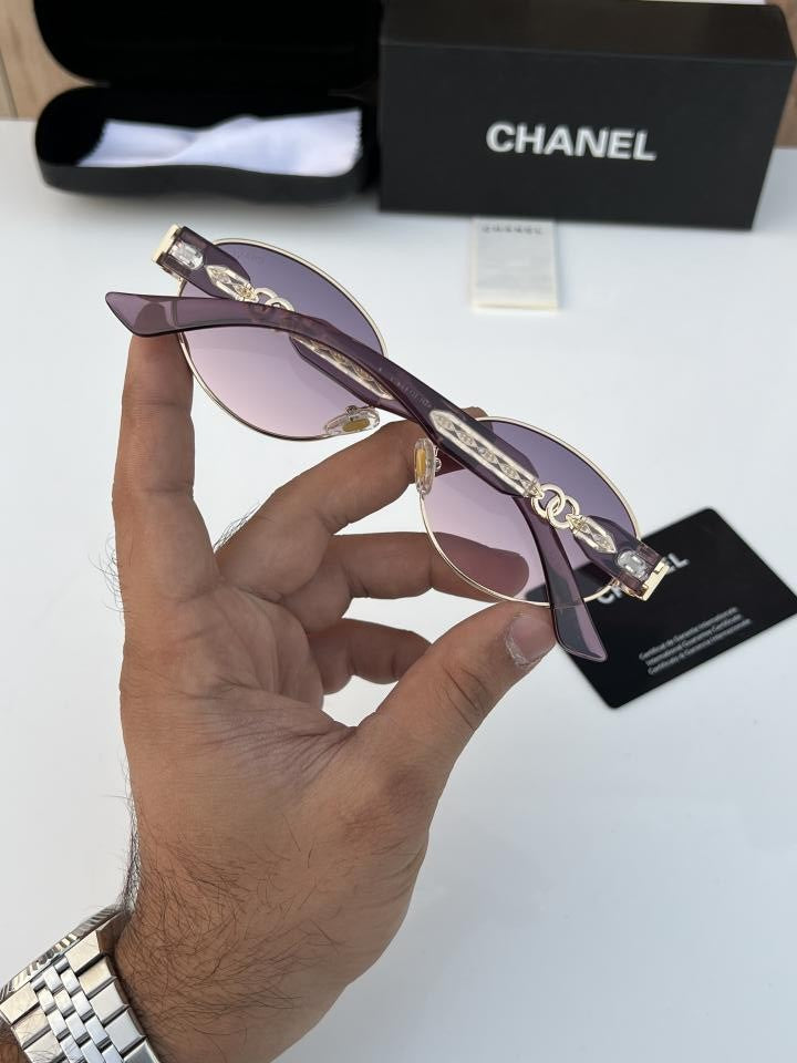 Cha_nel_2709_gold_pink