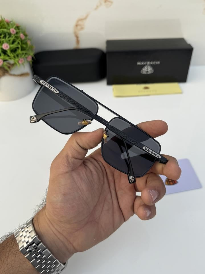 Mayb_ach_78008_black