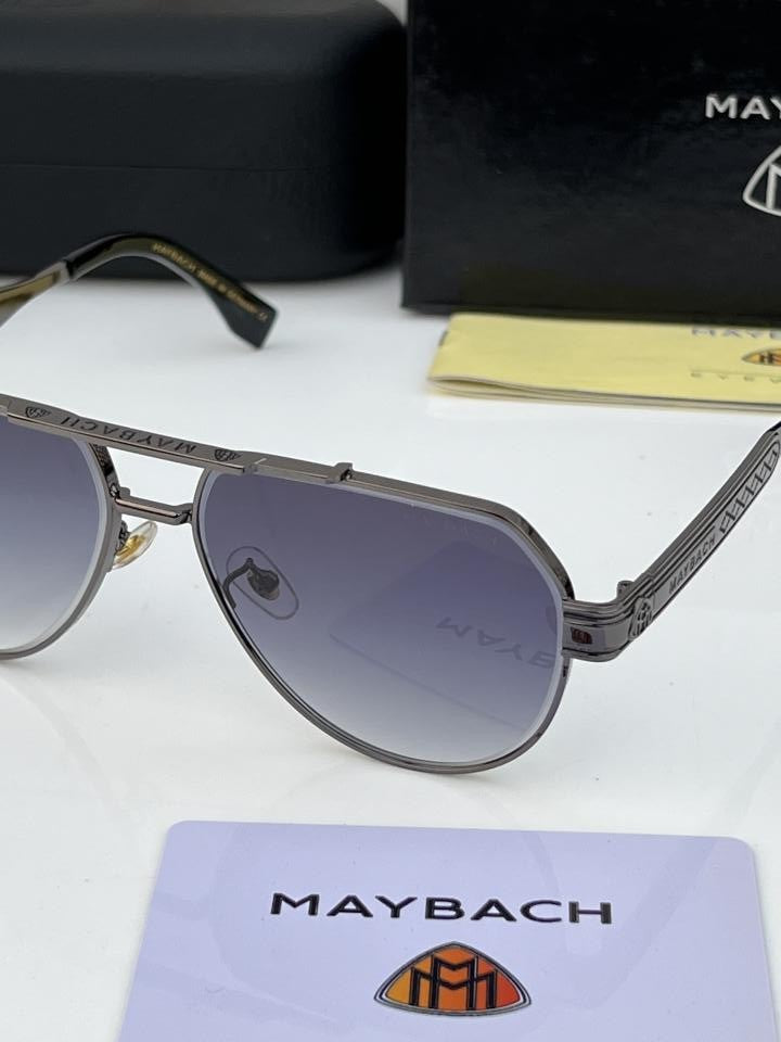 Mayba_ch_72395_black_shaded