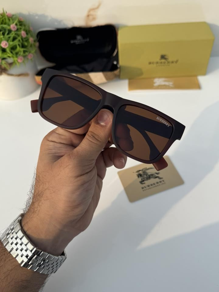 Burber_ry_4358_matt_brown