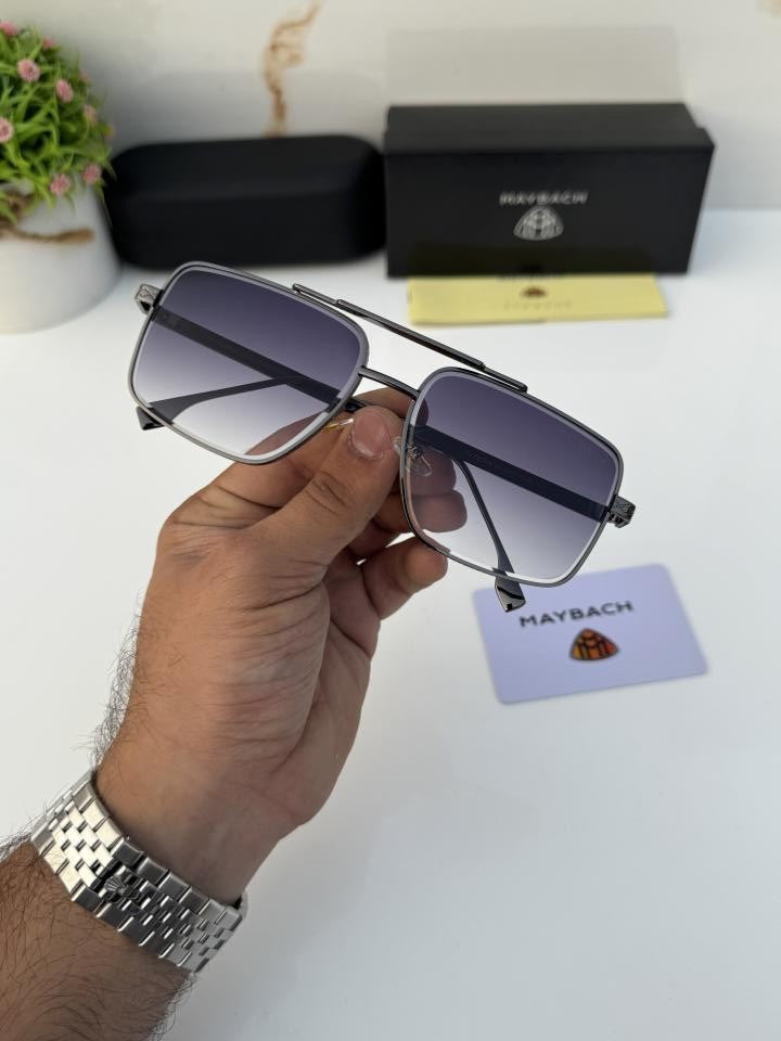 Mayb_ach_78008_black_shaded